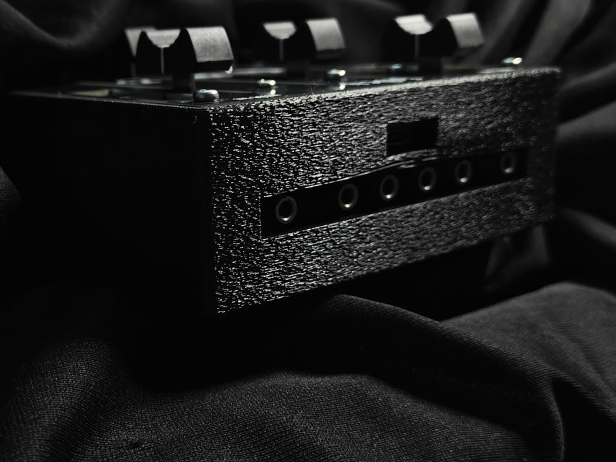 Fade4 - 4 Fader MIDI Controller with CV Outputs