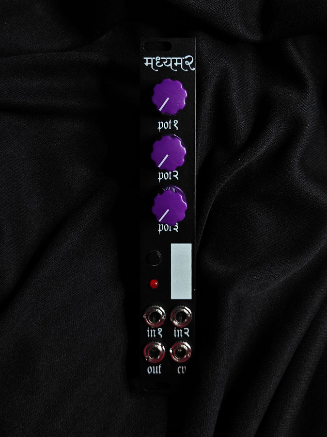 मध्यम२  | Madhyam2 - Programmable RP2350 Eurorack Module (HAGIWO Mod2 Clone)